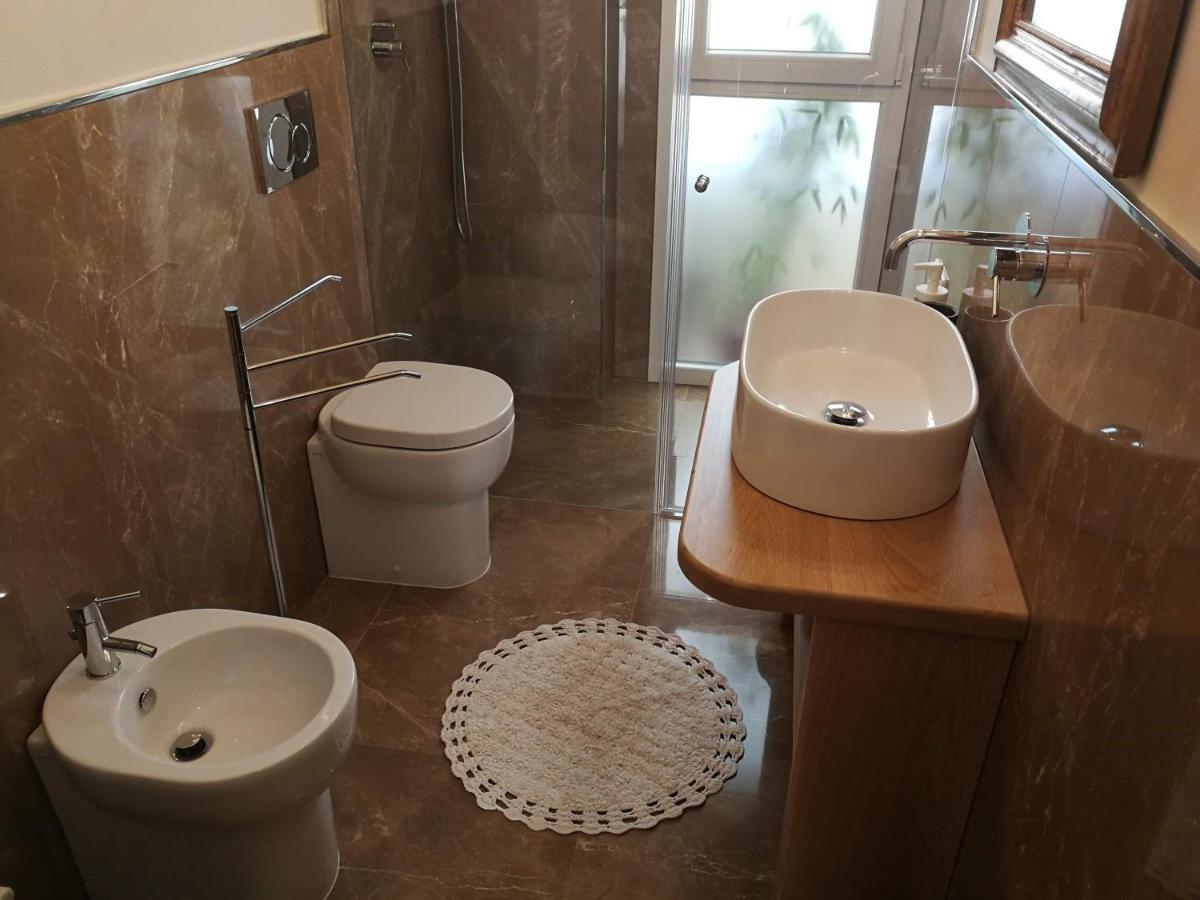 Intero Appartamento - A Soli 50 M Dal Mare Viareggio Exterior foto
