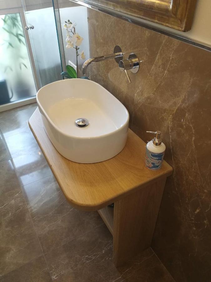 Intero Appartamento - A Soli 50 M Dal Mare Viareggio Exterior foto